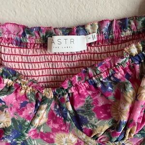 ASTR The Label Floral Print Sweetheart Neckline Dress